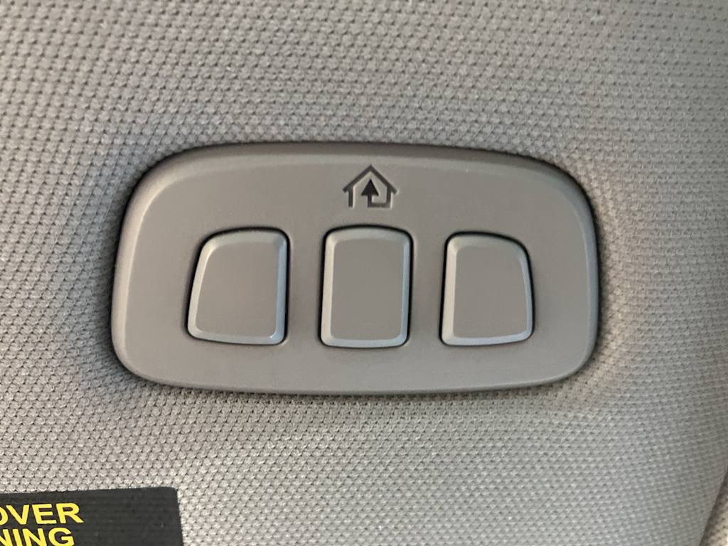 Thumbnail: 2022 Lincoln Corsair - 28