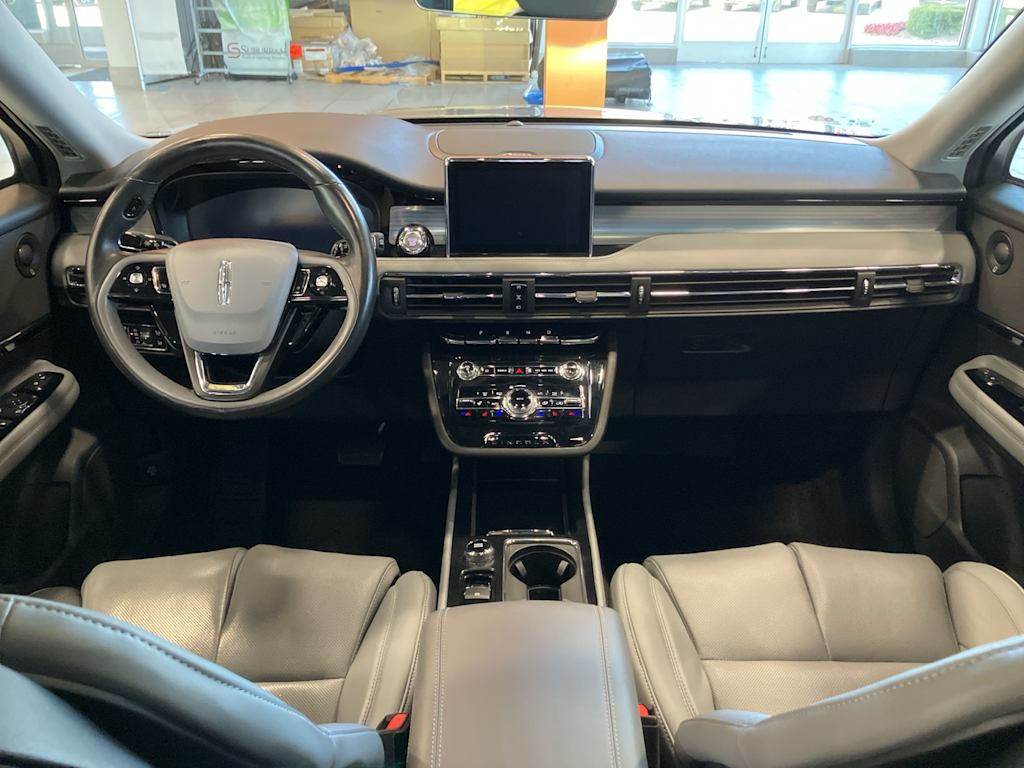 Thumbnail: 2022 Lincoln Corsair - 2