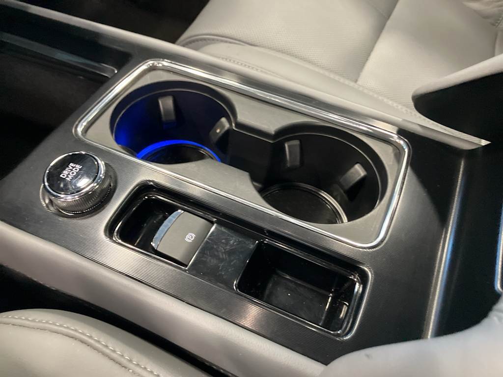 Thumbnail: 2022 Lincoln Corsair - 12