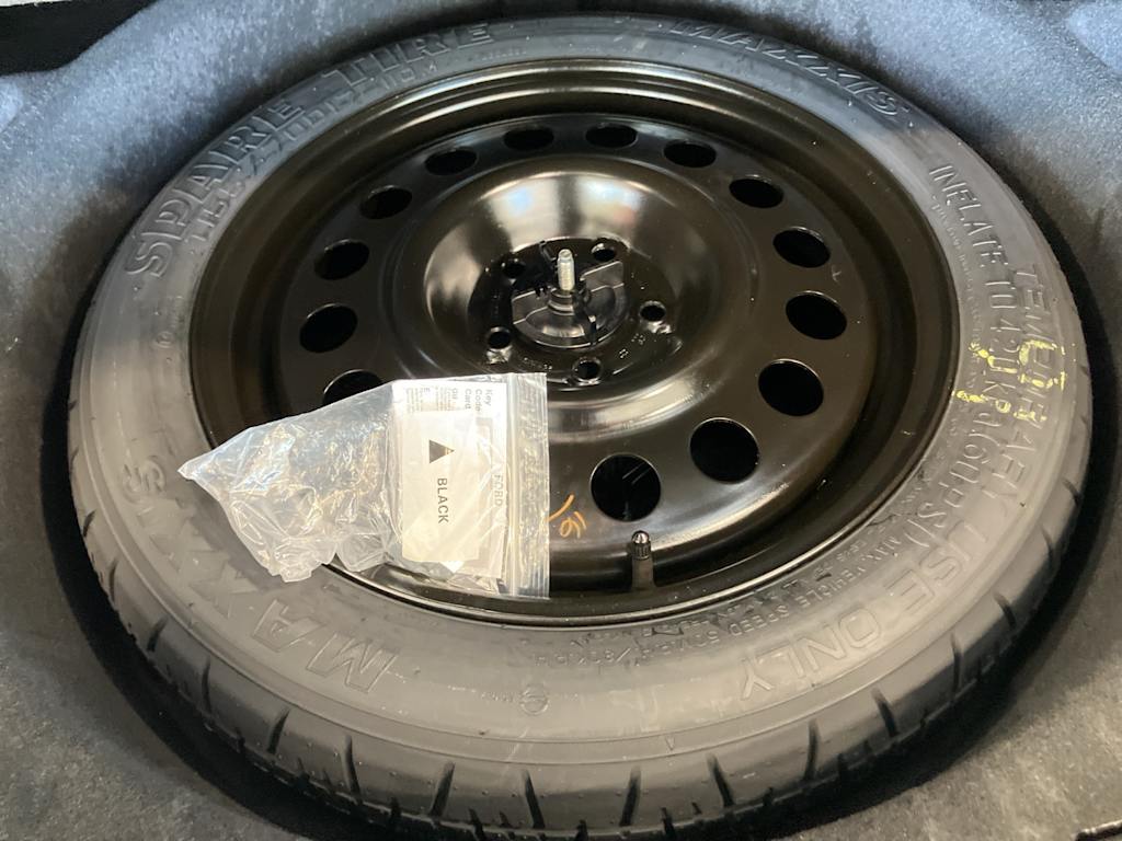 Thumbnail: 2022 Lincoln Corsair - 36