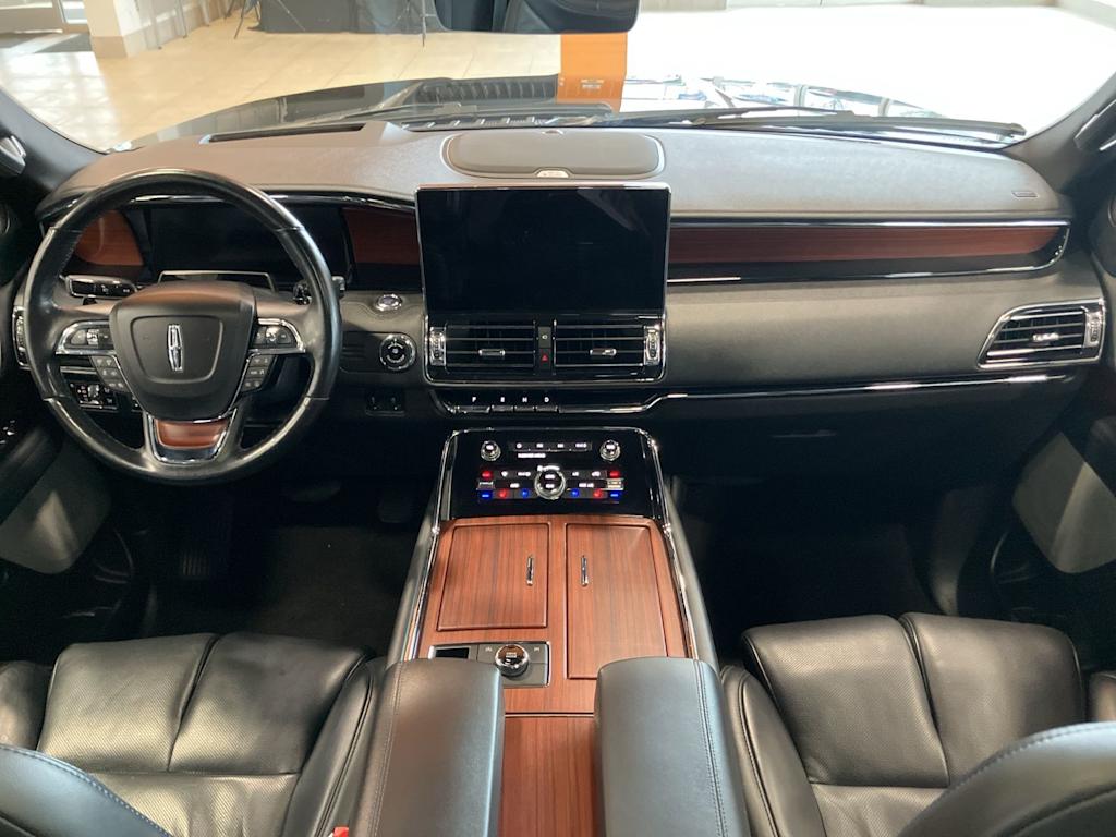 Thumbnail: 2023 Lincoln Navigator - 2