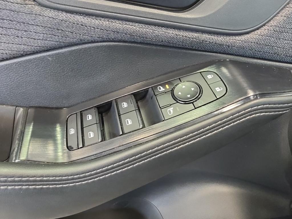 Thumbnail: 2021 Nissan Rogue - 26