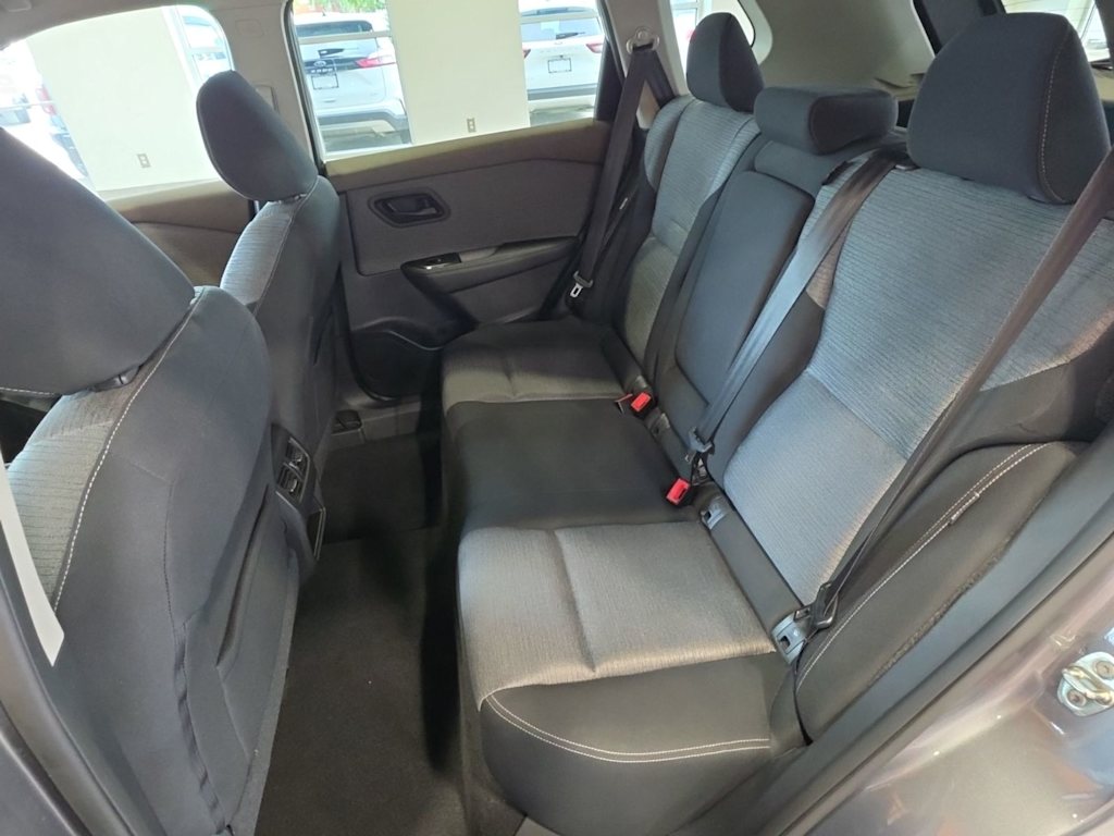 Thumbnail: 2021 Nissan Rogue - 10