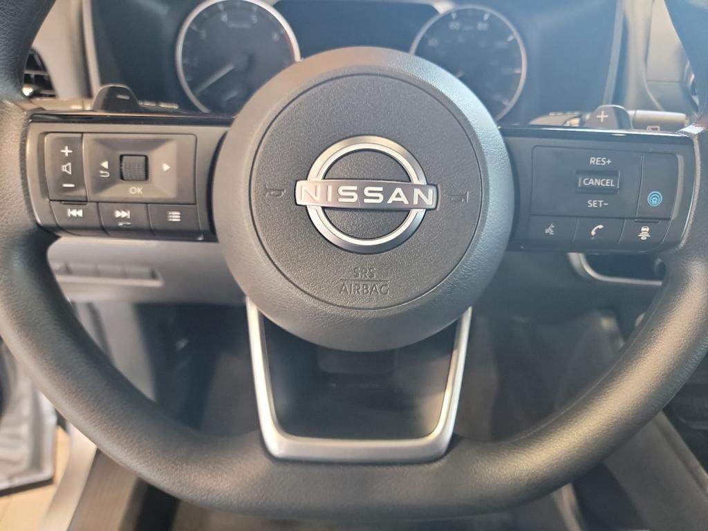 Thumbnail: 2022 Nissan Rogue - 14