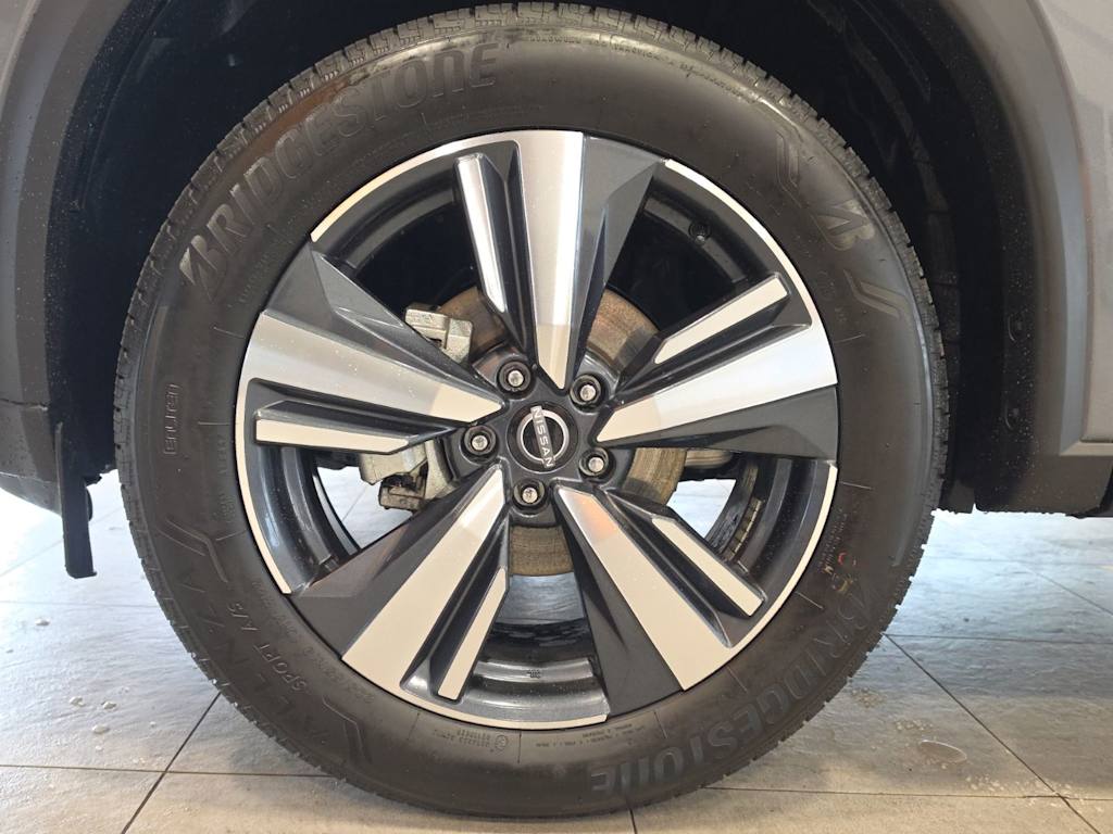 Thumbnail: 2026 Nissan Rogue - 7