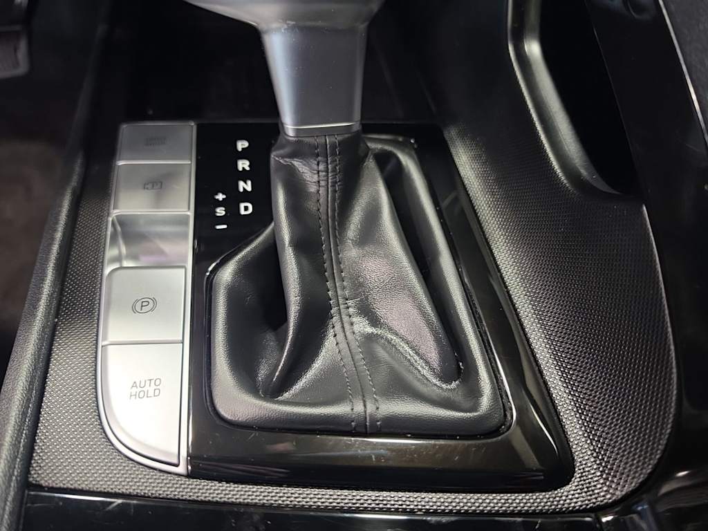 Thumbnail: 2023 Hyundai Elantra - 12