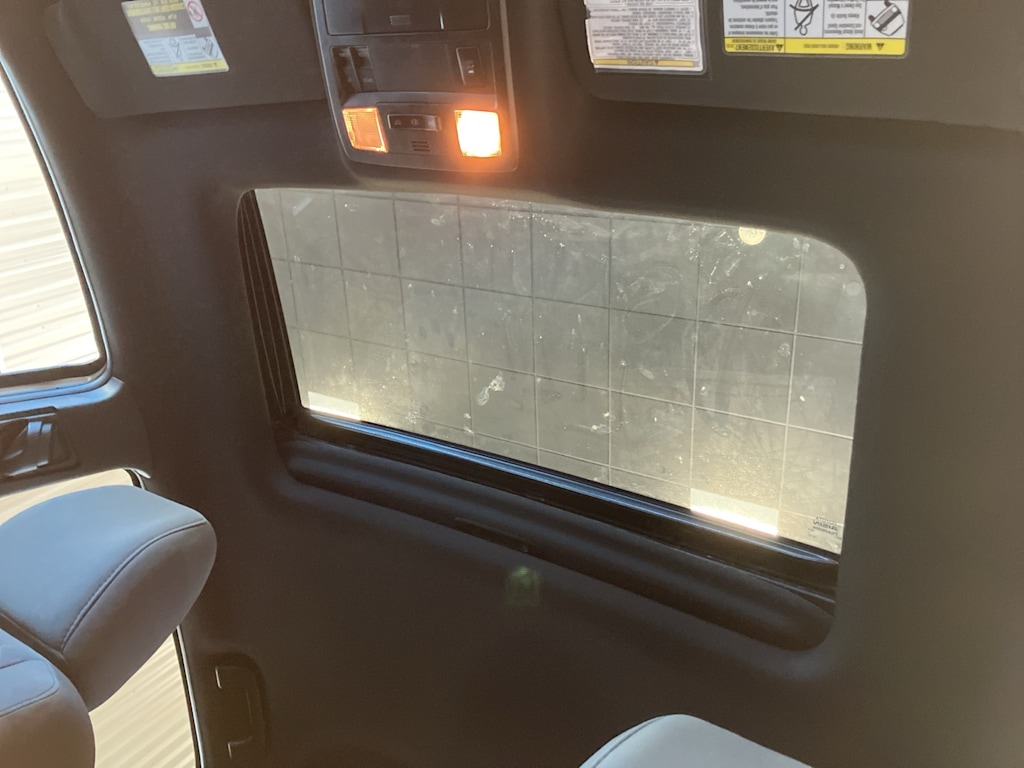 Thumbnail: 2017 Toyota Tacoma - 18