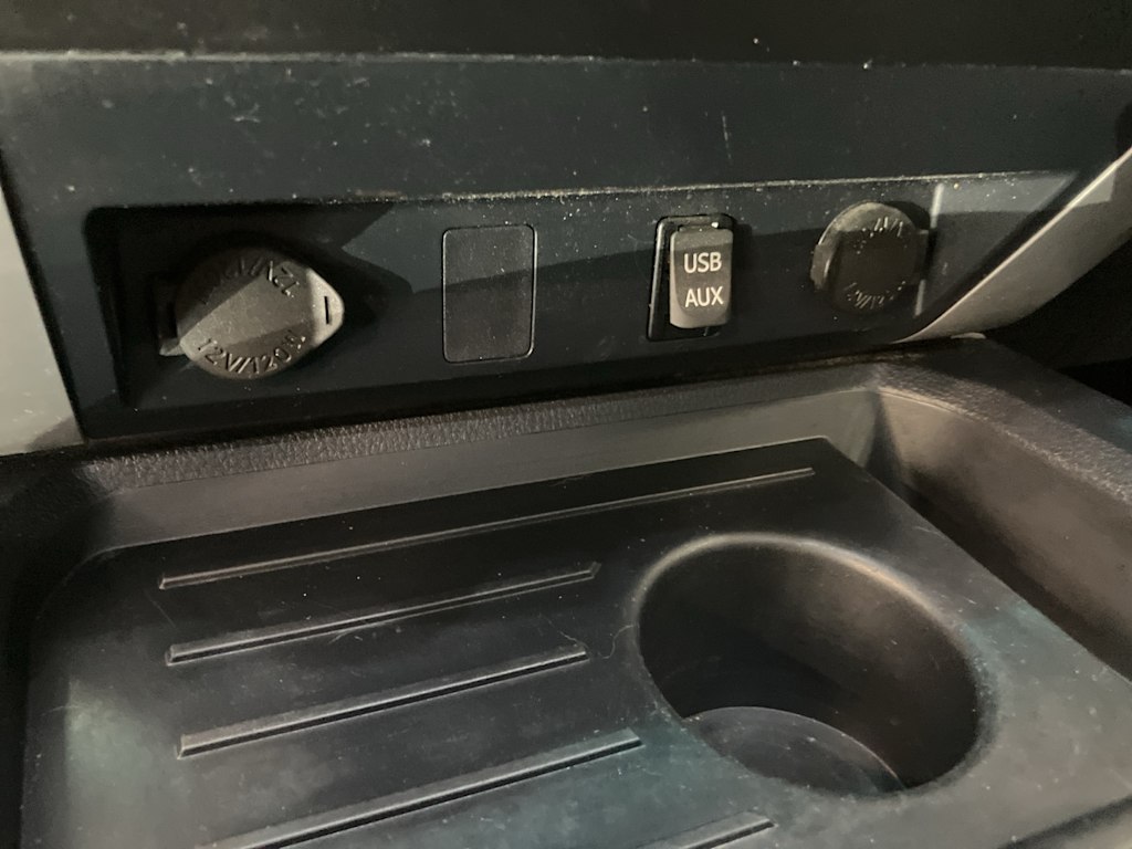 Thumbnail: 2016 Toyota Tundra - 23