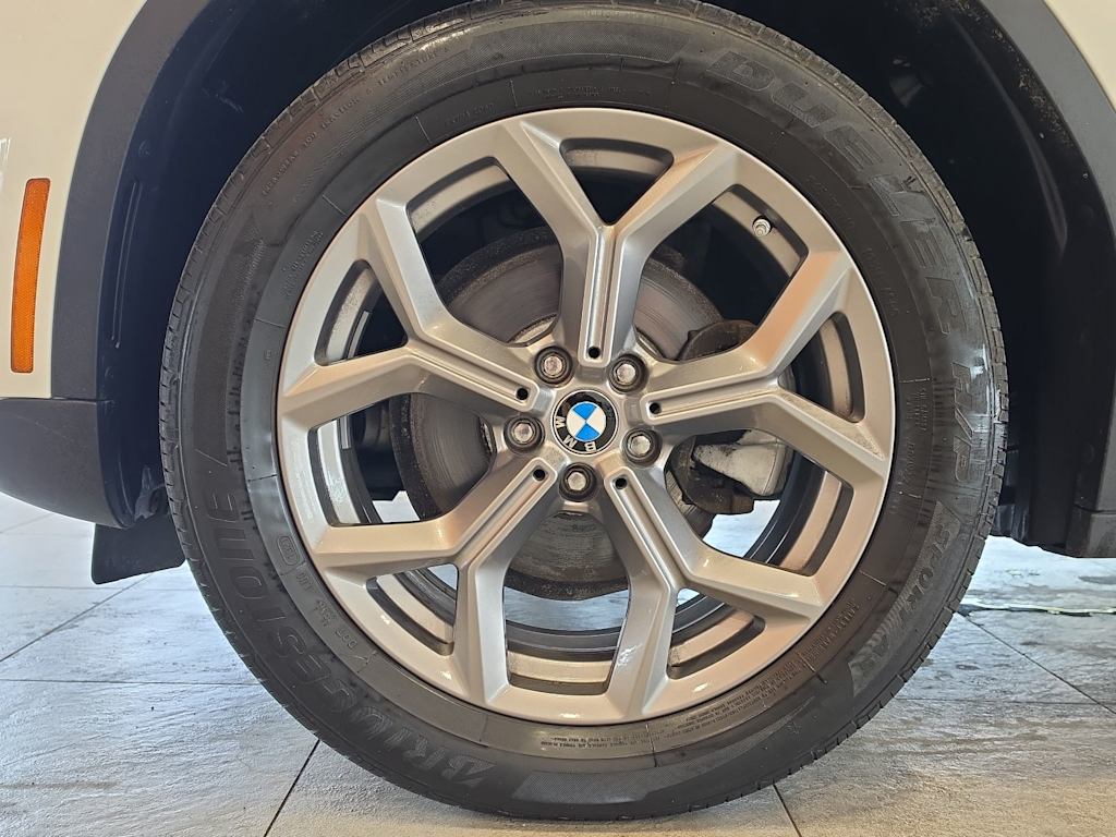 Thumbnail: 2021 BMW X4 - 7