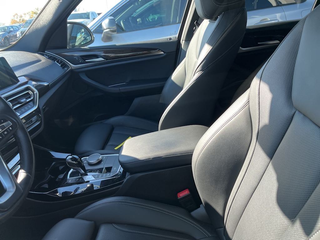 Thumbnail: 2022 BMW X3 - 6