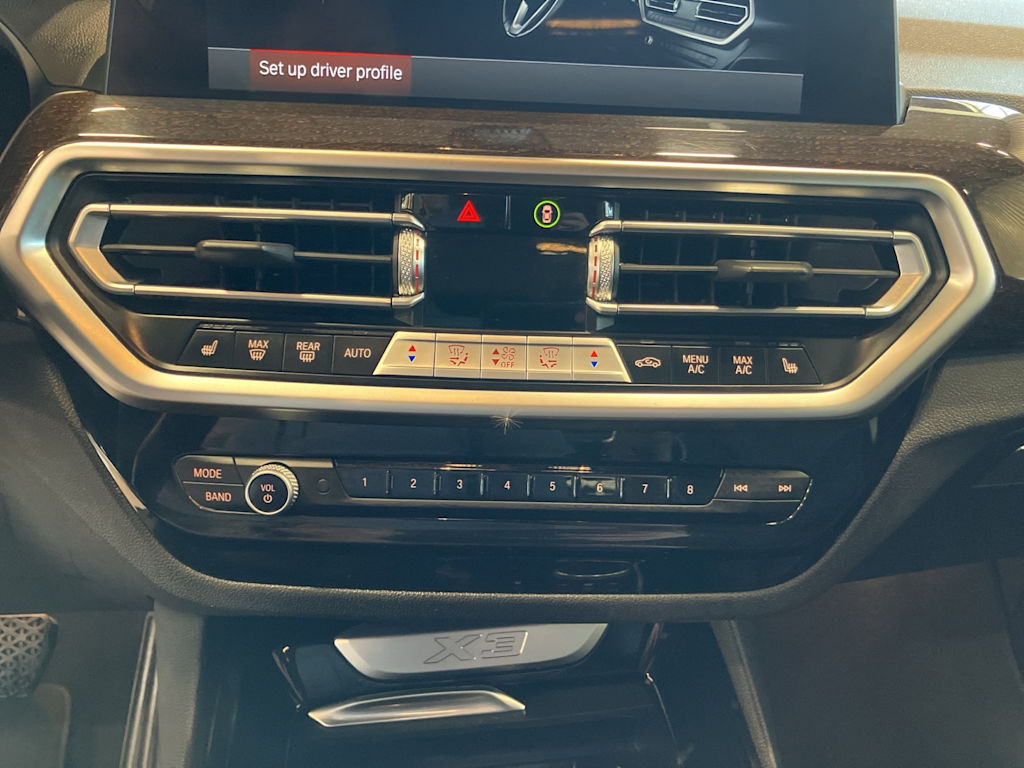 Thumbnail: 2022 BMW X3 - 24