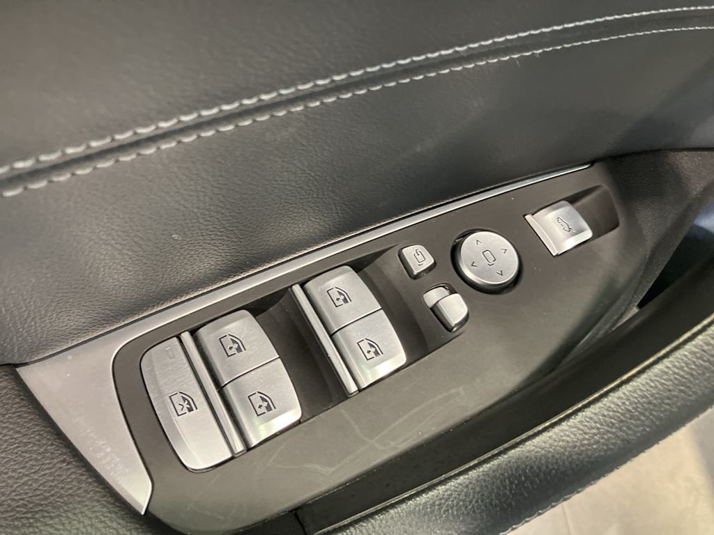 Thumbnail: 2020 BMW X3 - 21