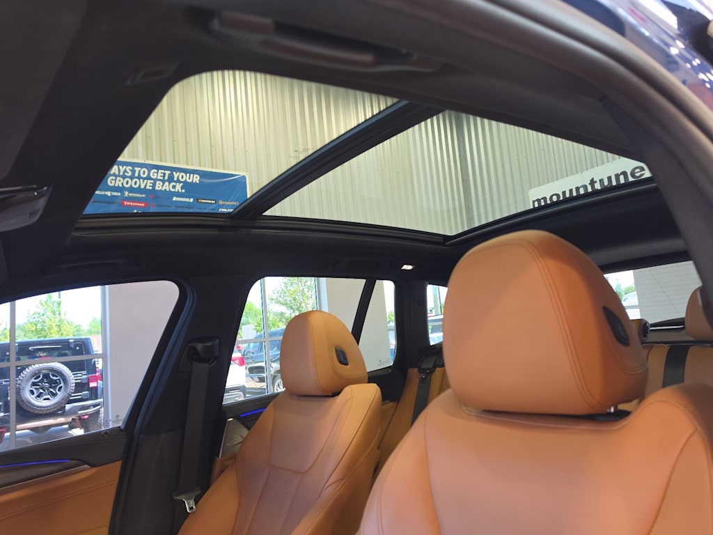 Thumbnail: 2021 BMW X3 - 20