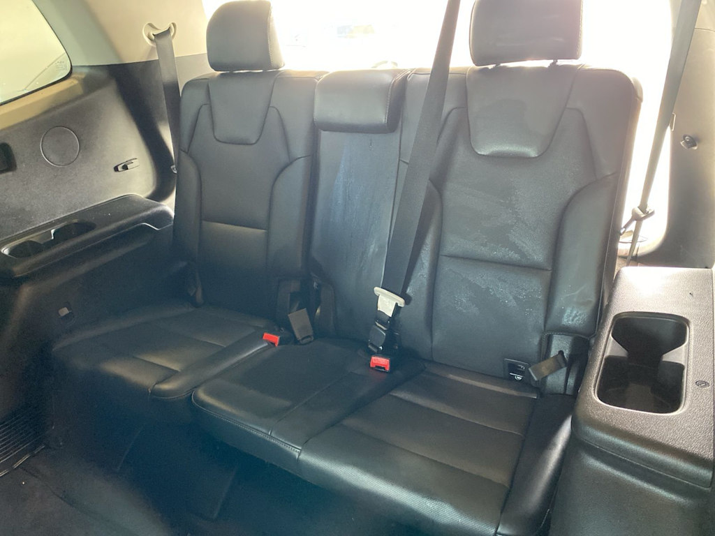 Thumbnail: 2022 Kia Telluride - 31