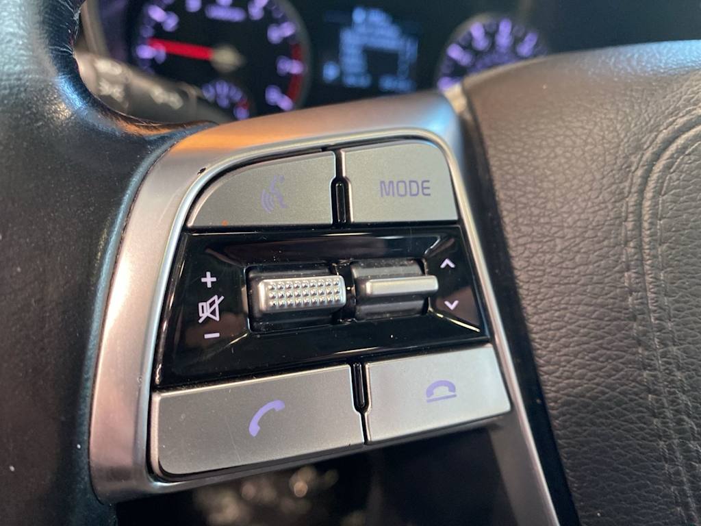 Thumbnail: 2022 Kia Telluride - 24