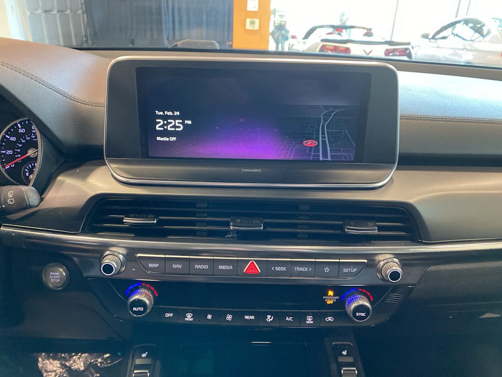 Thumbnail: 2022 Kia Telluride - 14