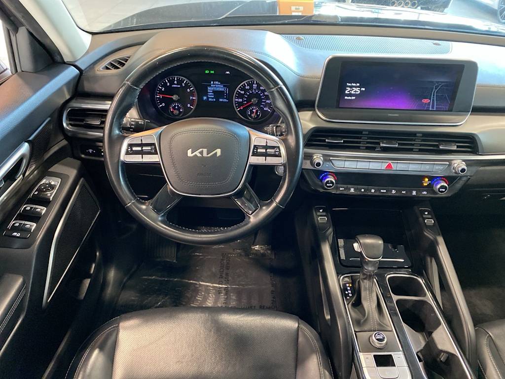 Thumbnail: 2022 Kia Telluride - 12