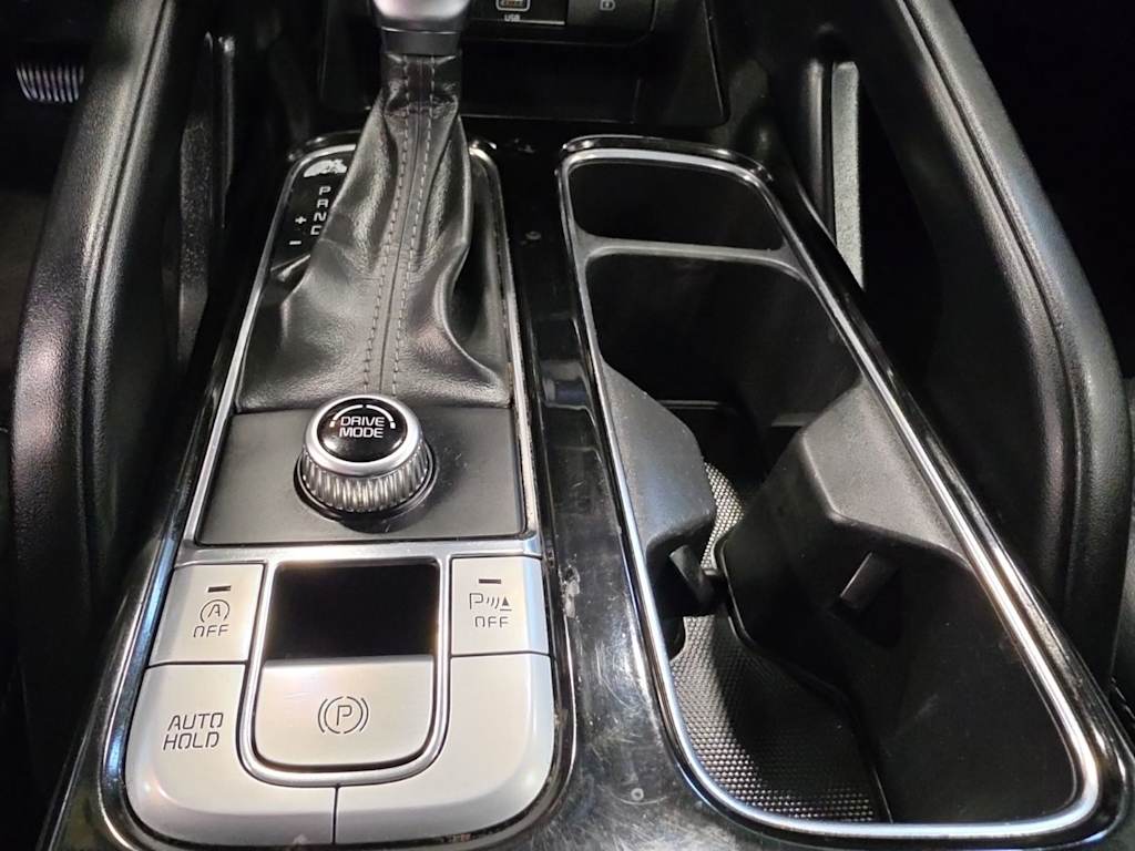 Thumbnail: 2021 Kia Telluride - 10