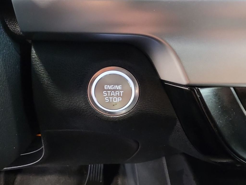 Thumbnail: 2021 Kia Telluride - 26