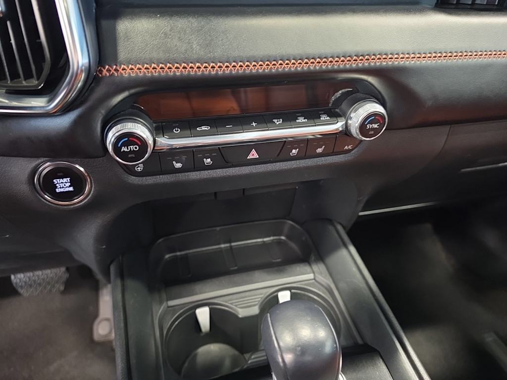Thumbnail: 2023 Mazda CX-50 - 11