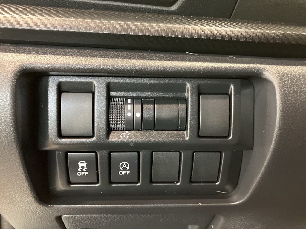 Thumbnail: 2022 Subaru Crosstrek - 21