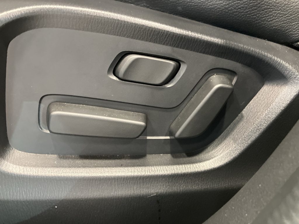 Thumbnail: 2025 Mazda CX-5 - 19