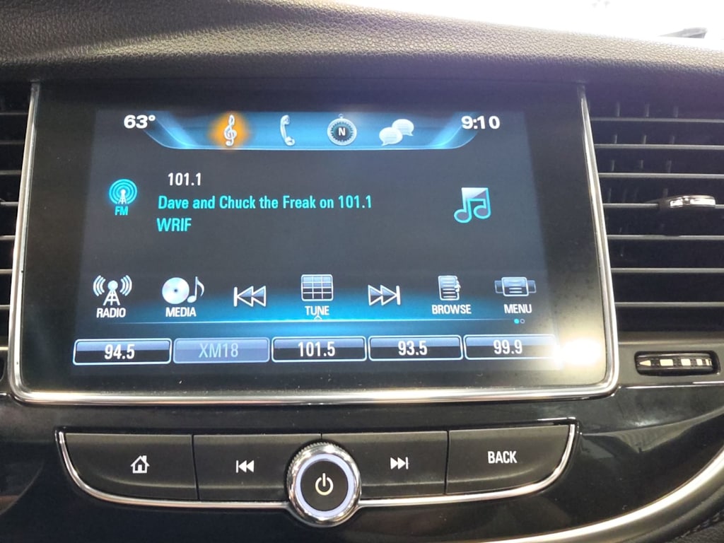 Thumbnail: 2017 Buick Encore - 10