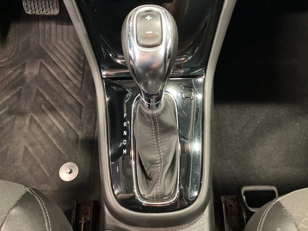 Thumbnail: 2020 Buick Encore - 11