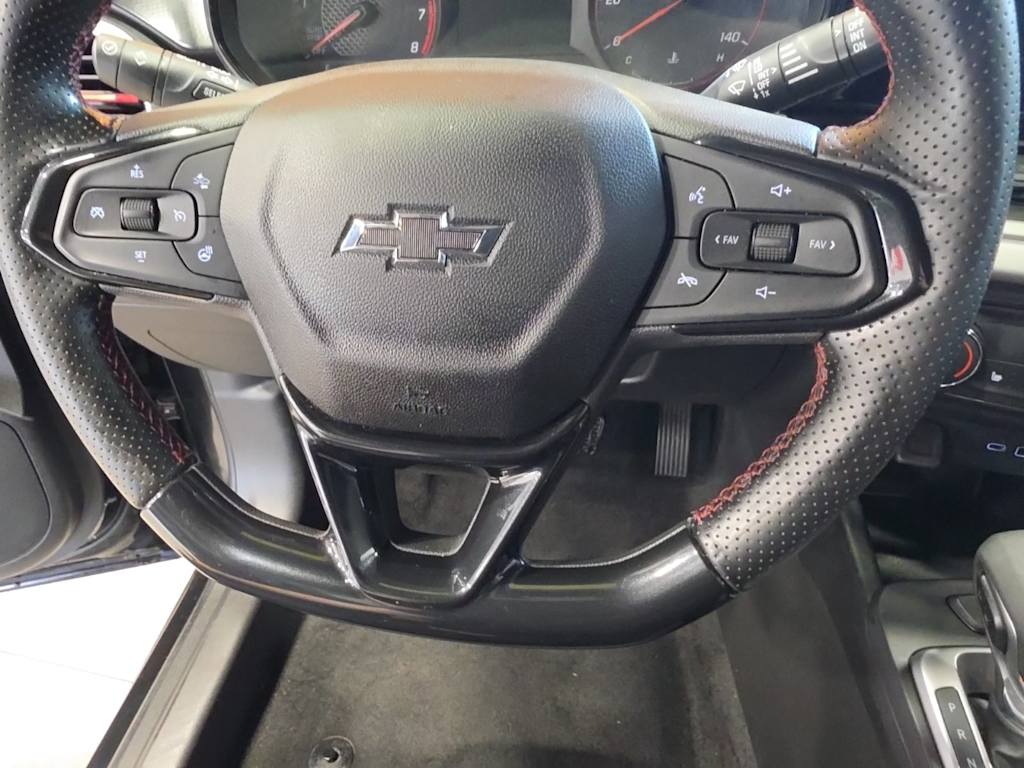 Thumbnail: 2024 Chevrolet Trax - 16
