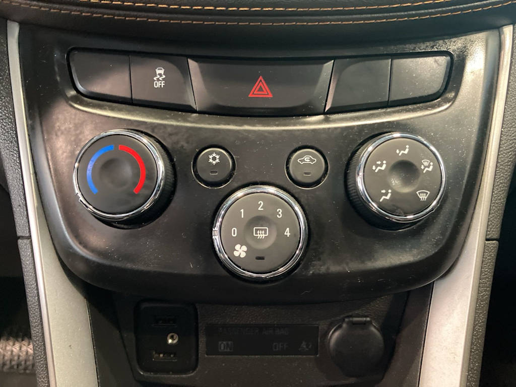 Thumbnail: 2019 Chevrolet Trax - 21