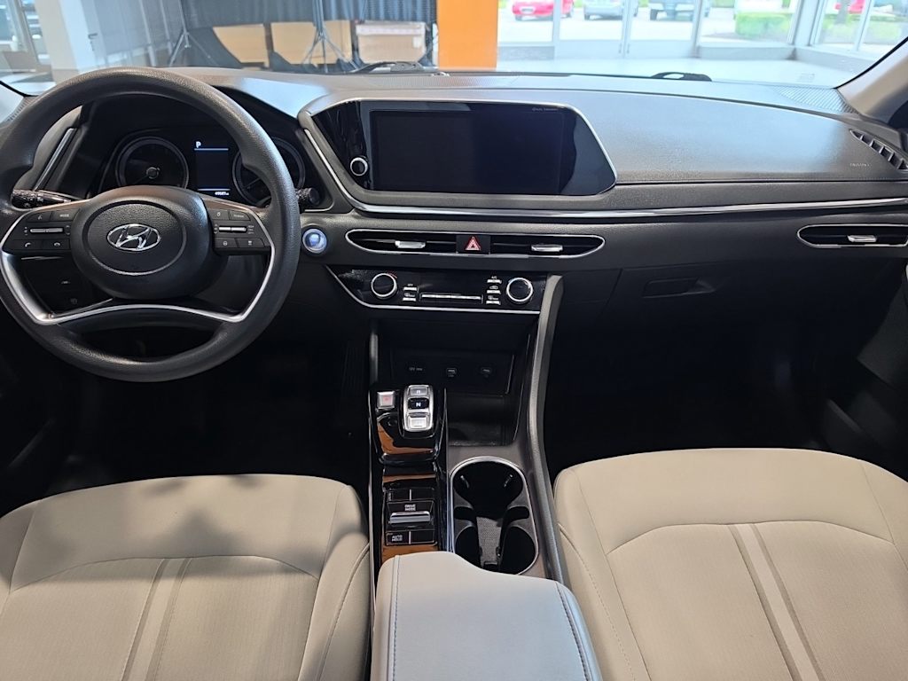Thumbnail: 2023 Hyundai Sonata - 2