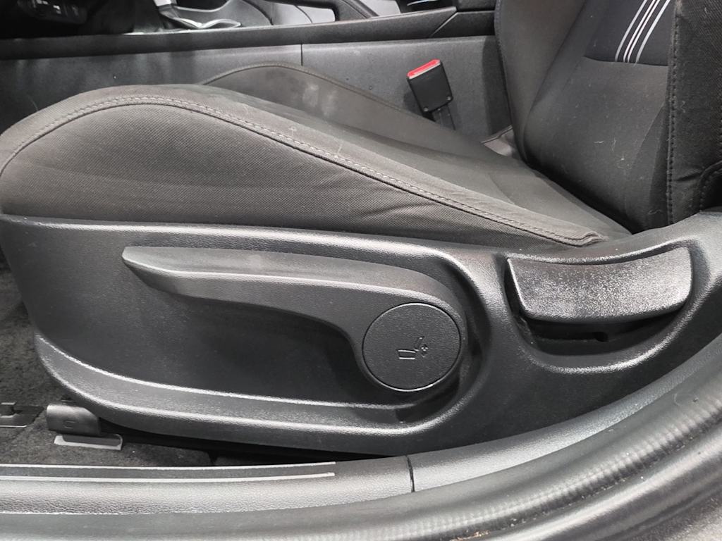 Thumbnail: 2024 Hyundai Elantra - 20