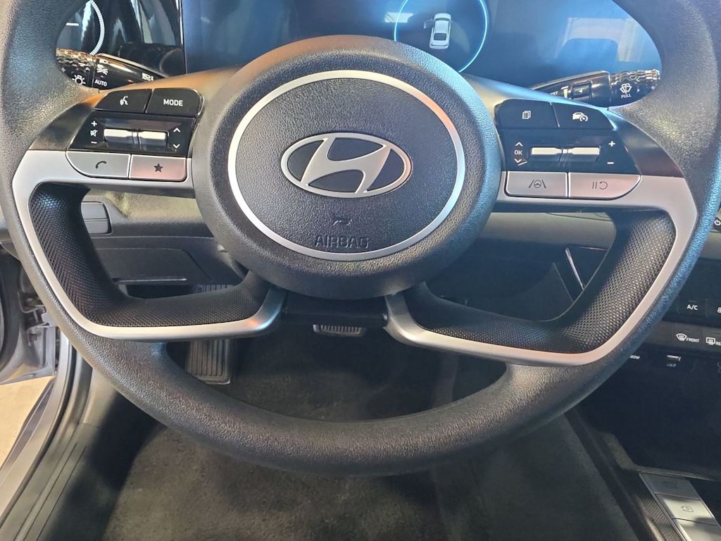 Thumbnail: 2024 Hyundai Elantra - 25