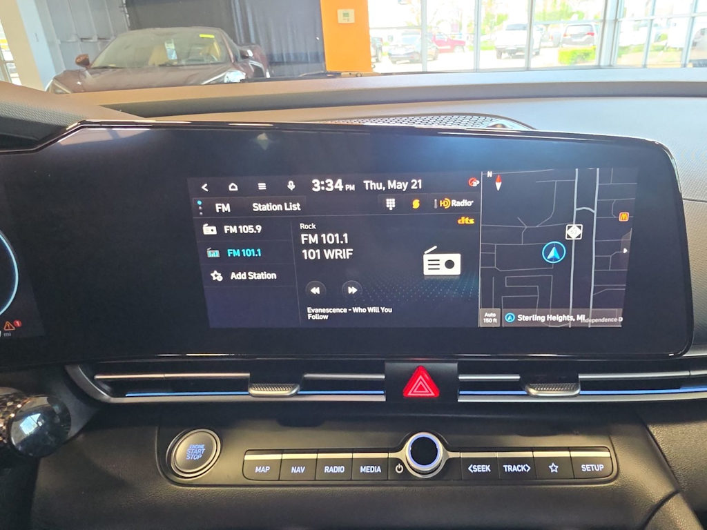 Thumbnail: 2024 Hyundai Elantra - 11