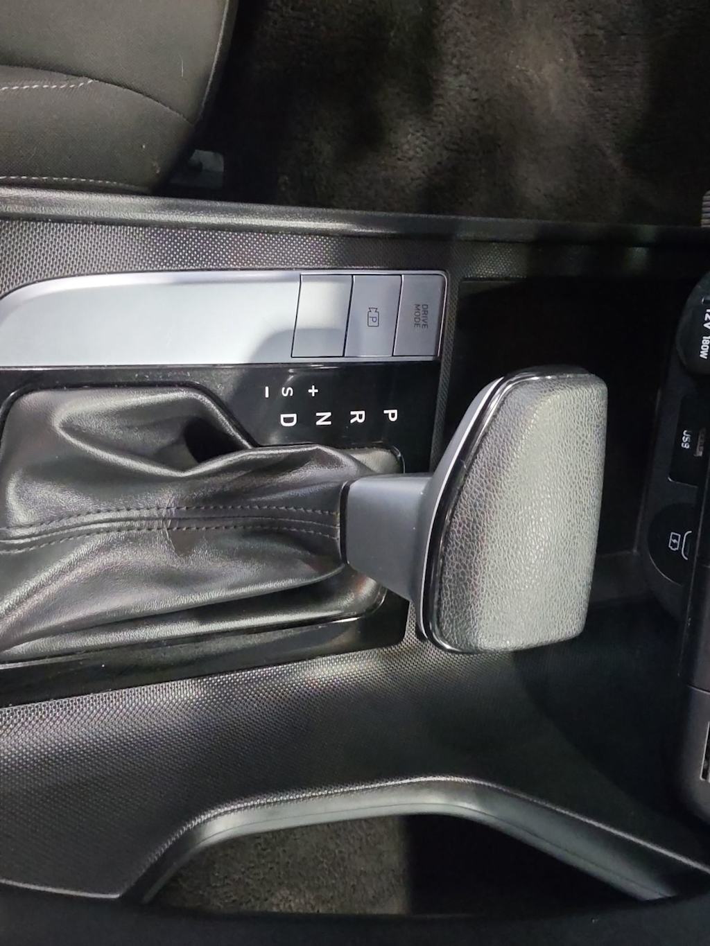 Thumbnail: 2024 Hyundai Elantra - 26