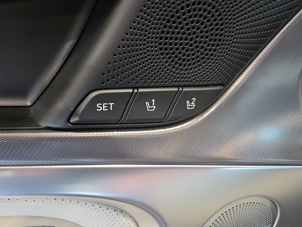 Thumbnail: 2026 Genesis G70 - 28
