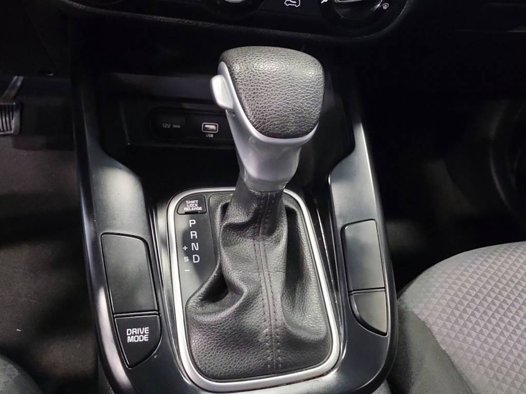 Thumbnail: 2022 Kia Soul - 10