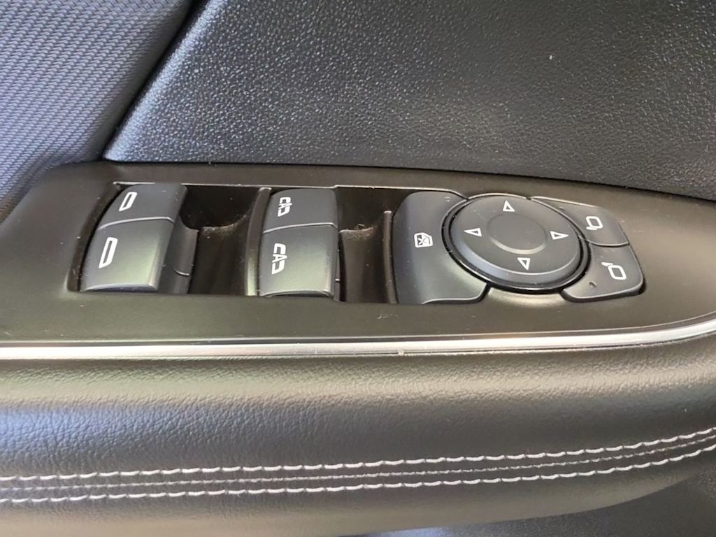 Thumbnail: 2024 Buick Envision - 22