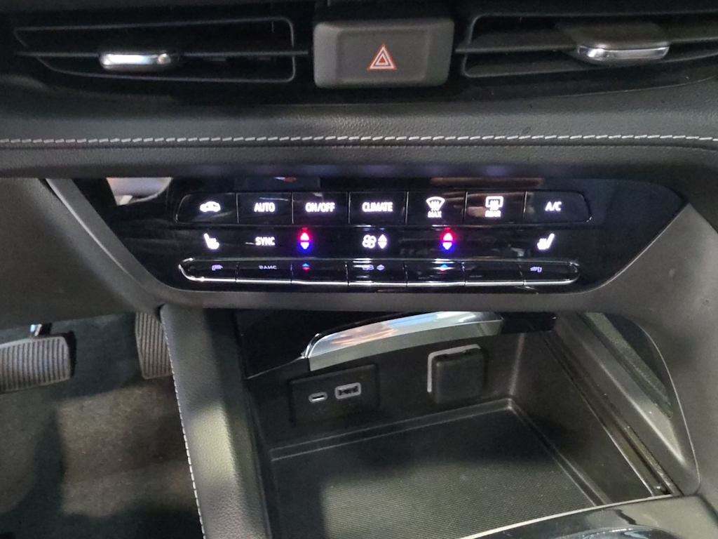 Thumbnail: 2023 Buick Envision - 26