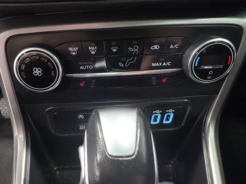 Thumbnail: 2021 Ford EcoSport - 29