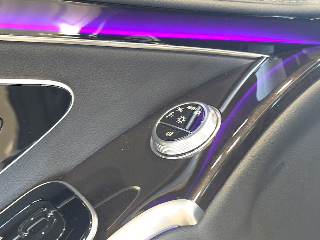 Thumbnail: 2023 Mercedes-Benz S-Class - 25