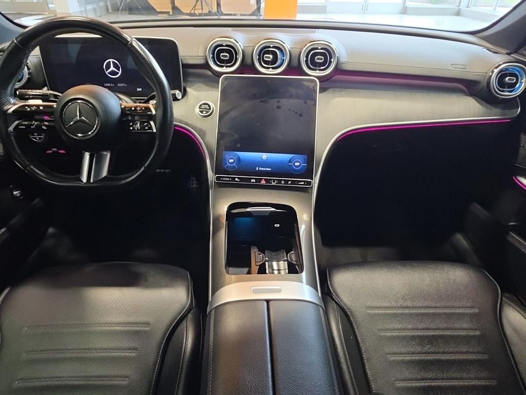 Thumbnail: 2023 Mercedes-Benz C-Class - 2