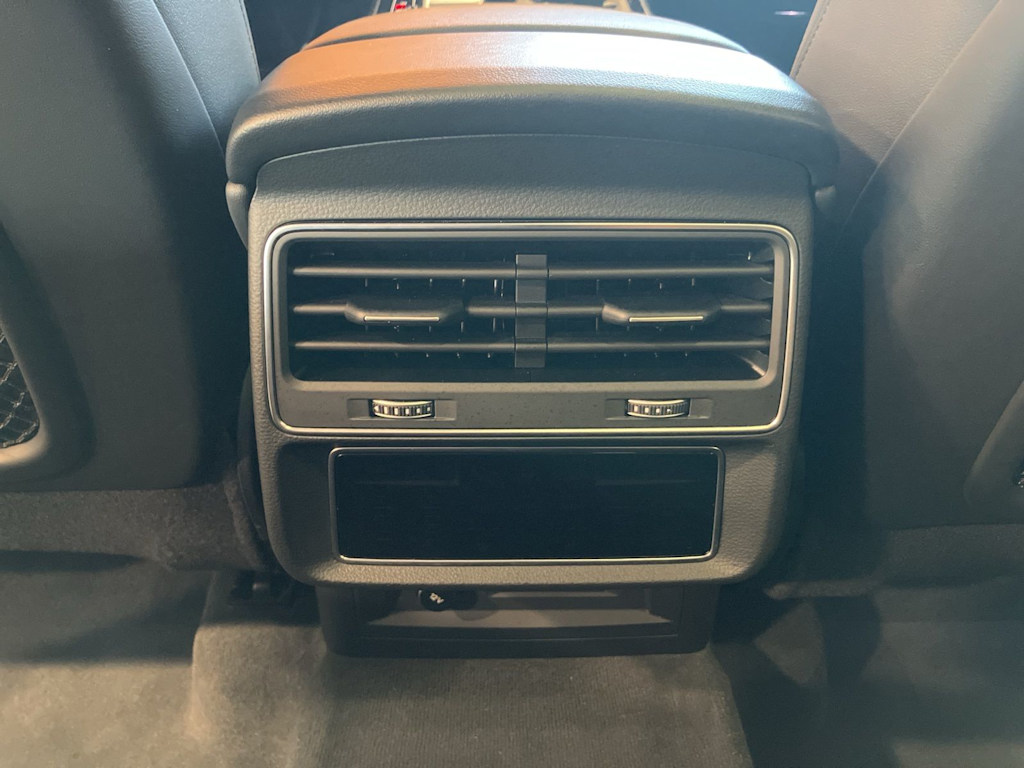 Thumbnail: 2023 Audi Q7 - 28