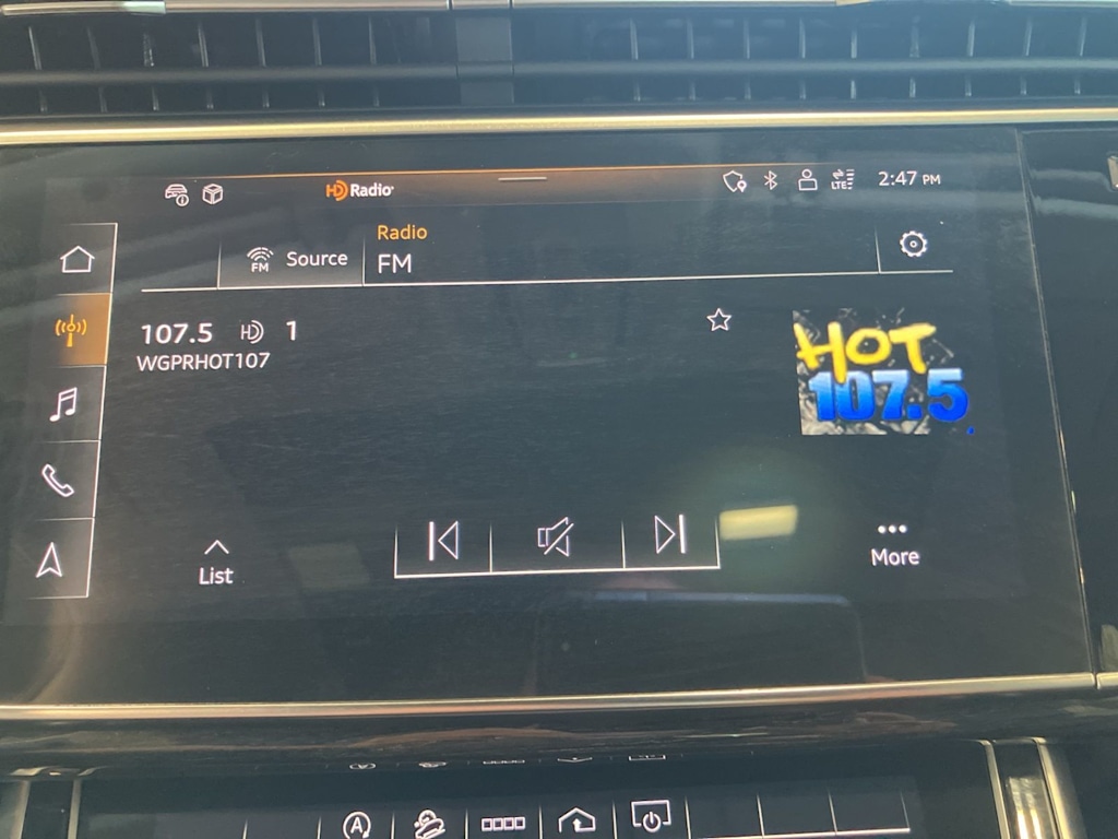 Thumbnail: 2023 Audi Q7 - 25