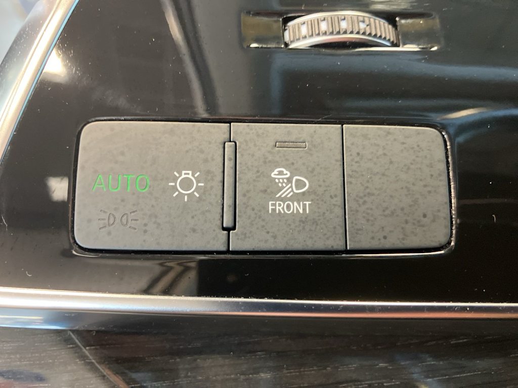 Thumbnail: 2023 Audi Q7 - 23