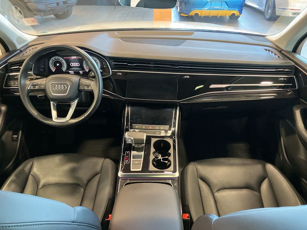 Thumbnail: 2023 Audi Q7 - 2