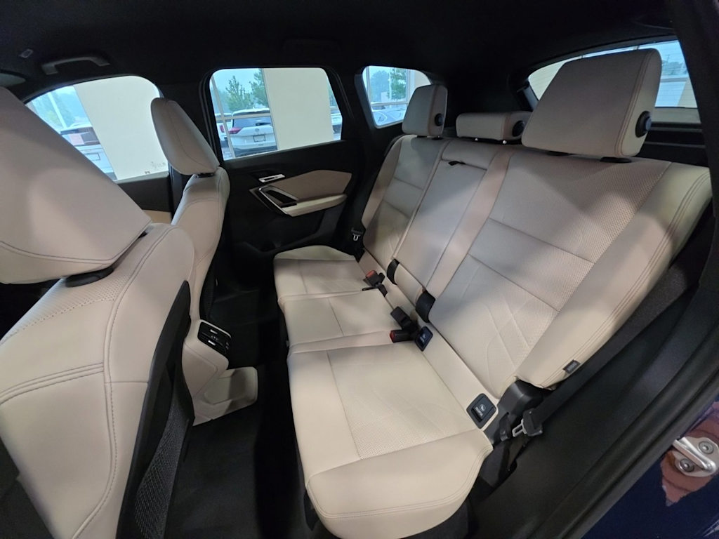 Thumbnail: 2023 BMW X1 - 9