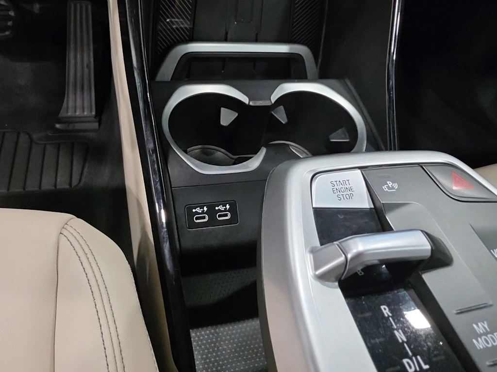 Thumbnail: 2023 BMW X1 - 32