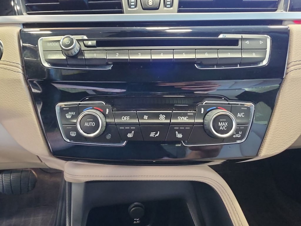 Thumbnail: 2019 BMW X2 - 27