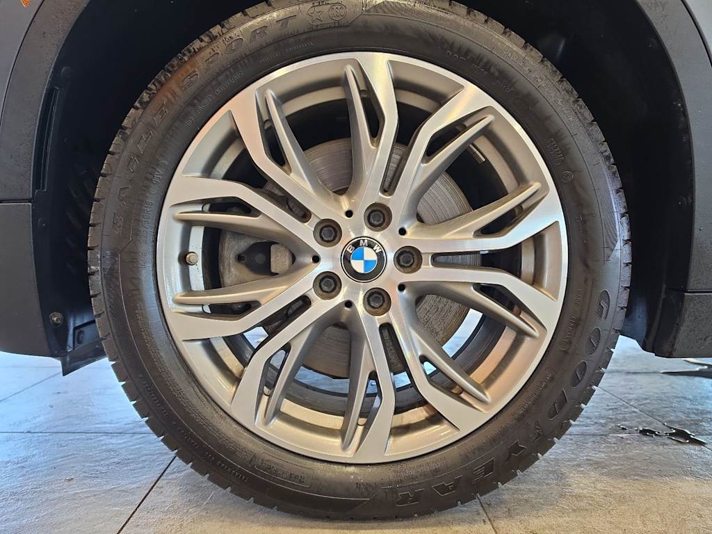 Thumbnail: 2019 BMW X2 - 8